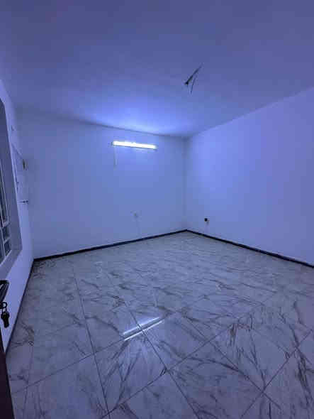 💎 للإيجار في السيدية 💎
📢 منشور رقم: ((505))
🏠 مكتب المتحدة للاستثمار العقاري
بيت💒  مساحة 150متر    
يتكون من:
💠 4 غرف نوم 
💠 صالة واسعة
💠 مطبخ معزول
💠 خدمات  
موقع العقار السيدية شارع المركز 
 

————————————
📞للاستفسار:☎️ ***********

📍 موقع المكتب:
 السيدية – قرب  مجمع السفير 
ء
🏢 المتحدة للاستثمار العقاري
