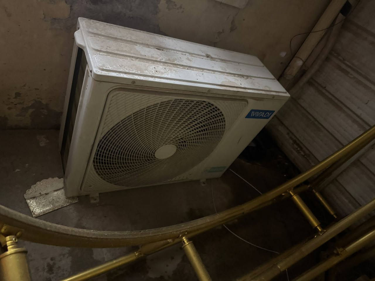 مستعمل موسم واحد نضافه 90 سبالت نوع وادي و جنرال
***********
موقع بغداد الكرخ
