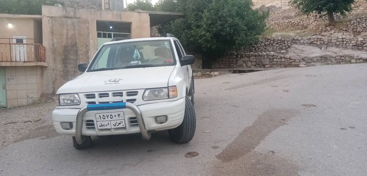 ئای سوزو مودیل 2000 بۆ فرۆشتن مواسەفات تەبرید و جام کارەبایی وقوفڵ مرکەزی و دەبڵ ئەکسل فول موسەفات  هەموو گیانی بەشەرت شوێن ناحیەی سکتان ژمارەی مۆبایل *********** أربيل, العراق
