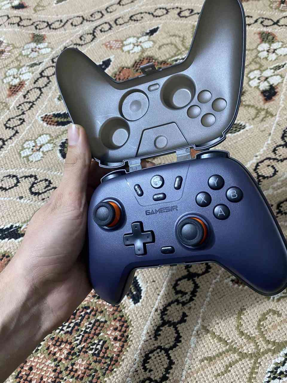 جوستك GAMESESIR جديد لوك
اتصال ثلاثي Bluetooth + USB + Wireless


**إذا كنت صاحب هذا الإعلان وتريد حذفه لأي سبب، رجاءا أرسل رسالة إلى الدعم الفني**