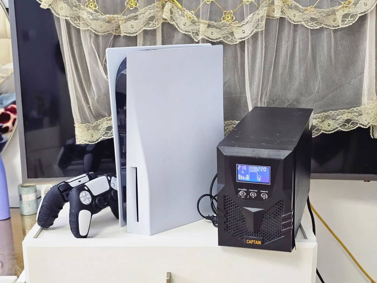 للبيع بلي ستيشن فايف فات مهكر جديد مامستخدم اكثر من 5 مرات جوستكات 2 اصليات يو بي اس واي فاي الي يفيدنه يراسلني


**إذا كنت صاحب هذا الإعلان وتريد حذفه لأي سبب، رجاءا أرسل رسالة إلى الدعم الفني**