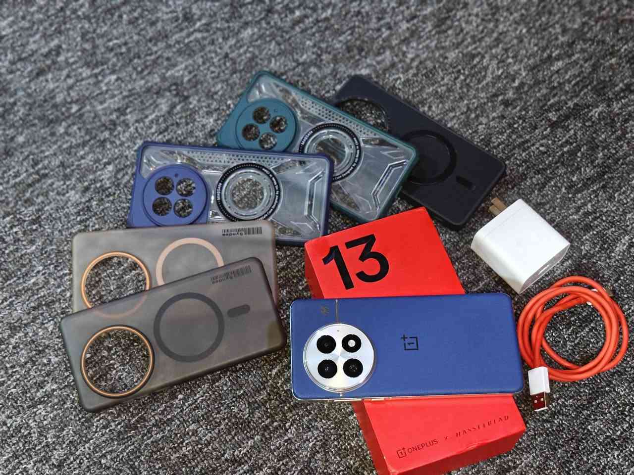 وان بلص 13 نسخة صينية عالمي ضمان تحديث ذاكرة 512 عشوائية 16+12 معالج 8 اليت شحن 100 واط تشغيل جميع الالعاب على اعلى دقة كامرة غنية عن التعريف
السعر 850 الف
العنوان البصرة
للاستفسار ***********
