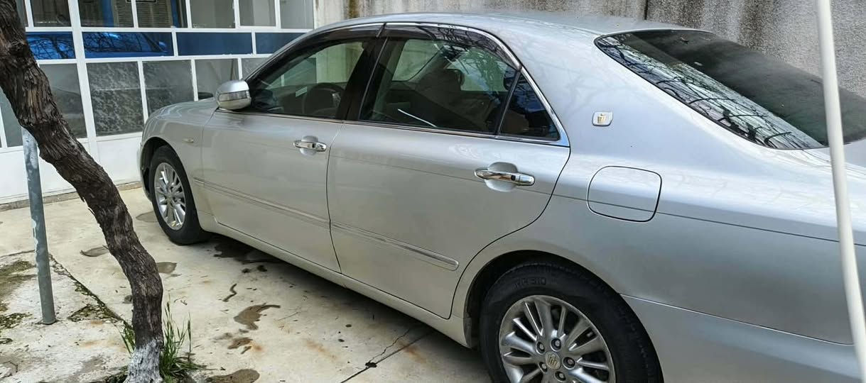 2005 موس 180 بجوك بة بجوك 
لؤكة دينار مسروفي نيه 
هايدروليك گيري كورياوه 
شوين كةلار
53$
***********
