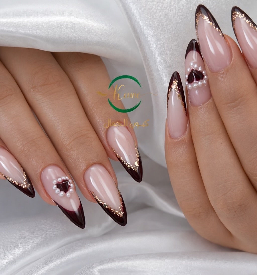 � لأن أنوثتك تبدأ من تفاصيلك…
أظافر مرتبة ولمعة تخطف الأنظار فقط في كيون للجمال.

✨ دللي نفسك بتصاميم عصرية وألوان تليق بذوقك الراقي.
الجمال يبدأ من أطراف أصابعك.

💎 أظافر أكريلك، جل، جلش، سترونك…
اختاري اللي يناسبك وخلي الباقي علينا
كيون للجمال دوام شهر رمضان من ال2 الى 10 نظام العمل اسبقية حظور داخل المركز فقط ***********
