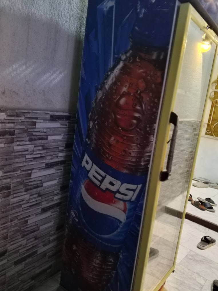 سلام عليكم عارضه البيع السعر 325وبيه مجال


**إذا كنت صاحب هذا الإعلان وتريد حذفه لأي سبب، رجاءا أرسل رسالة إلى الدعم الفني**
