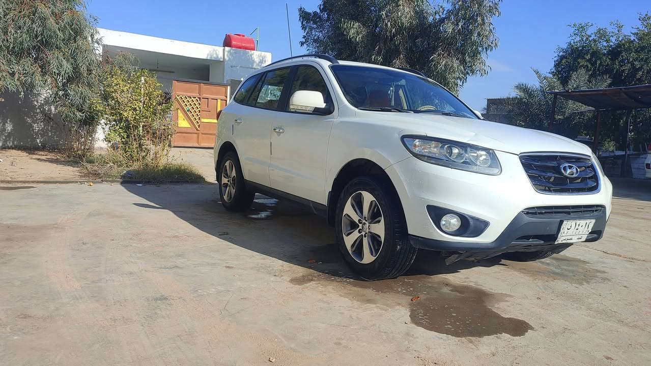 للبيع سنتافي مديل 12خليجي فوال مواصفات بصمه فتحه كشنات جلد تحكم اشاير بل مري معروفه مواصفات 
سياره استعمال شخصي ما متعوبه شرط نضافه حداديه كير كلشي جديد مكينه 2400
كفاله عده جاملغ مبدال وشويه صبغ بل باب سونار وي صور 
حت بارد مابيه ابيع على سونار سعر 135 للستفسار ***********/***********
