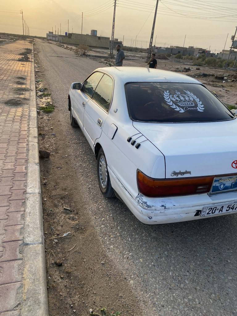 بطه فص بيضه موديل 93  سياره خير من الله جاهزه تخم تاير كهربائياتها كلها شغاله  كير مكينه حداديه بالجيس سياره مال جناي ارقام انكليزي امداور اشوكت مايعجبك  سعرها 39 وبيها مجال 
الشراي ينتصل *********** عمارة, ميسان
