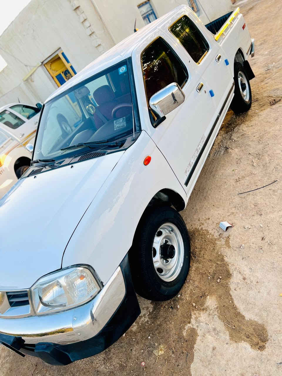 سلام عليكم نيسان 2014للبيـع رقم ذي قار انكليزي سنويه 2030
سياره مكفولة من ضربه وصبغ وتبديل. محرك ما مفتوح حداديه
بل كارتون تخم تأير جديد تبريد تدفئه سياره جديده ما بيه اي نقـص
سعرر$135وبيها مجال رقم الـهـاتــف‏(‪0789 355 2076‬‏)
