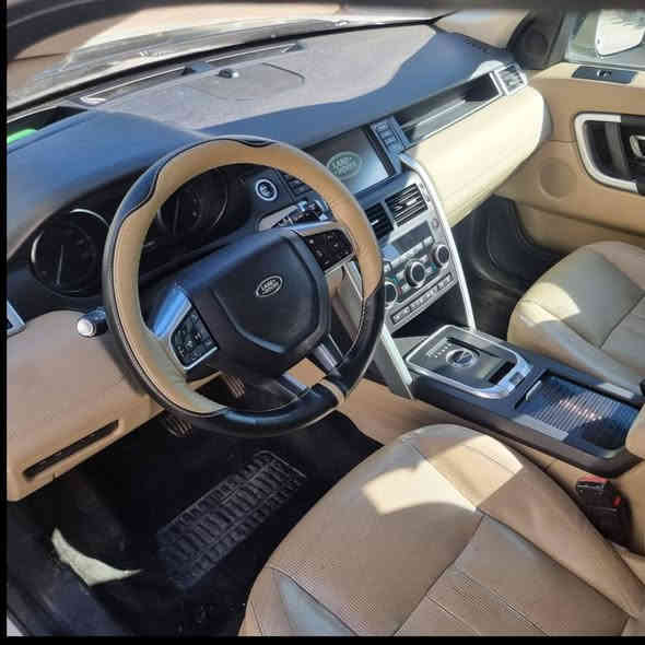 لاند رۆڤەر 2017 سپۆڕت HSE
رەنگی سپی 
مەکینەی 2.0 چوار بستۆن 
68 هەزار مایل ڕۆشتووە 
فول مواسەفات 
پانۆڕاما 
کوشن جلد 
کوشن سارد و گەرم 
تحدید سورعە 
زۆر مواسەفاتی تر 
هیچ مەسرەفێکی تێدانیە 
دوو پارچەی دەرگای 
پارچێکی پێشی دەعمی هەیە 
لە وێنەکان دیاری کراوە 

سـعـر : لە کۆمێنت داوابکە ڕاستەوخۆ بۆت دێت 📥 

گێر و مەکیەنەی بەشەرت 
هیچ کێشەیەکی تێدا نییە 

ژمارەی خاوەنەکەی 
***********
***********
