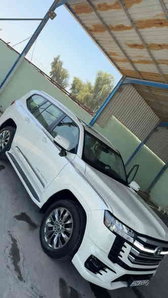 تويوتا  لاندكروزر 2023
Limited GXR شركة SAS اصل 
* العداد ( 34 الف كم )
* ⁠
* رقم بغداد
* اللون : ابيض
* محرك 6 سلند
* بصمات ابواب 
* اناره خارجيه ترحيبيه مع انارة ارضيه شعار لاندكروزر 
* ⁠شاشة دجتل 
* ⁠شاشات خلفية تطبيق
* فتحة سقف (سلايت)
*كشنات جلد بيجي
* كراسي كهرباء
* ثلاجة وسطية
* جنطة كهرباء 
* ⁠شاحن وايرليس
* ⁠حساس امامي خلفي 
* كاميرات 360
(مكفول دعامي ل دعامي)
السعر (720 )
رقم
***********
