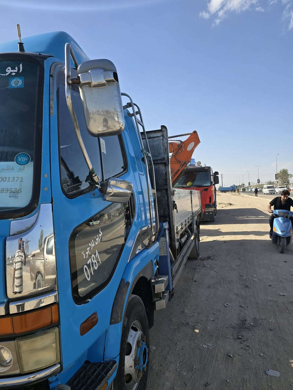 فوزه بزون موديل 2003 اصل شاصي عريض لخير تخم تاير سنويه مشروع وطني مداور ثاني يوم  كرين  3600 طن  سوبر زت تادانه/ المو  شراي لا يتصل رجان  ***********
