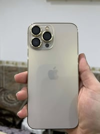 کوردە# سلام علیکم ئەم موبایلە بو فرشتنە ١٣ە پرو ماکسە باتری ٨٠ یە کیشە...