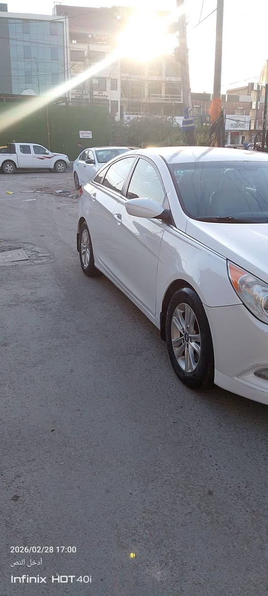 سلام عليكم
سوناتا موديل 2013 امريكي 
بيهة صبغ بابين فقط بدون اي دواخل بشرط بدون تبديل 
بدون فتح  سيارة كلهة ليبل واحد سونر بل منشور
مكينة بلادية ما مفتوحة كير بلادي 
تبريد حدادية جديدة سيارة جاهزة للخير 
رقم ديالى دولي  مكان سيارة بغداد 
عارضه 100 وبيهة مجال  
***********
