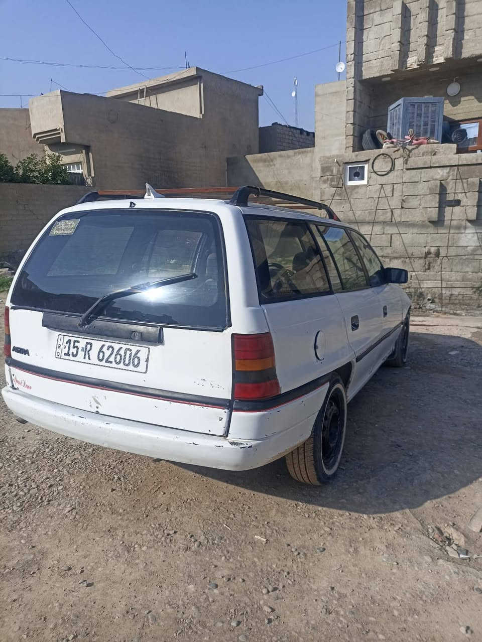 اوبل استرا للبيع موديل 94
حجم 20 محور 18 
كابون بيها ماستر
بسمي شرط الوكاله والتحويل
كير شرط محرك شرط 
مكان السياره موصل ايسر
سعر 37 بيها مجل
Abu Heba 
***********
***********
