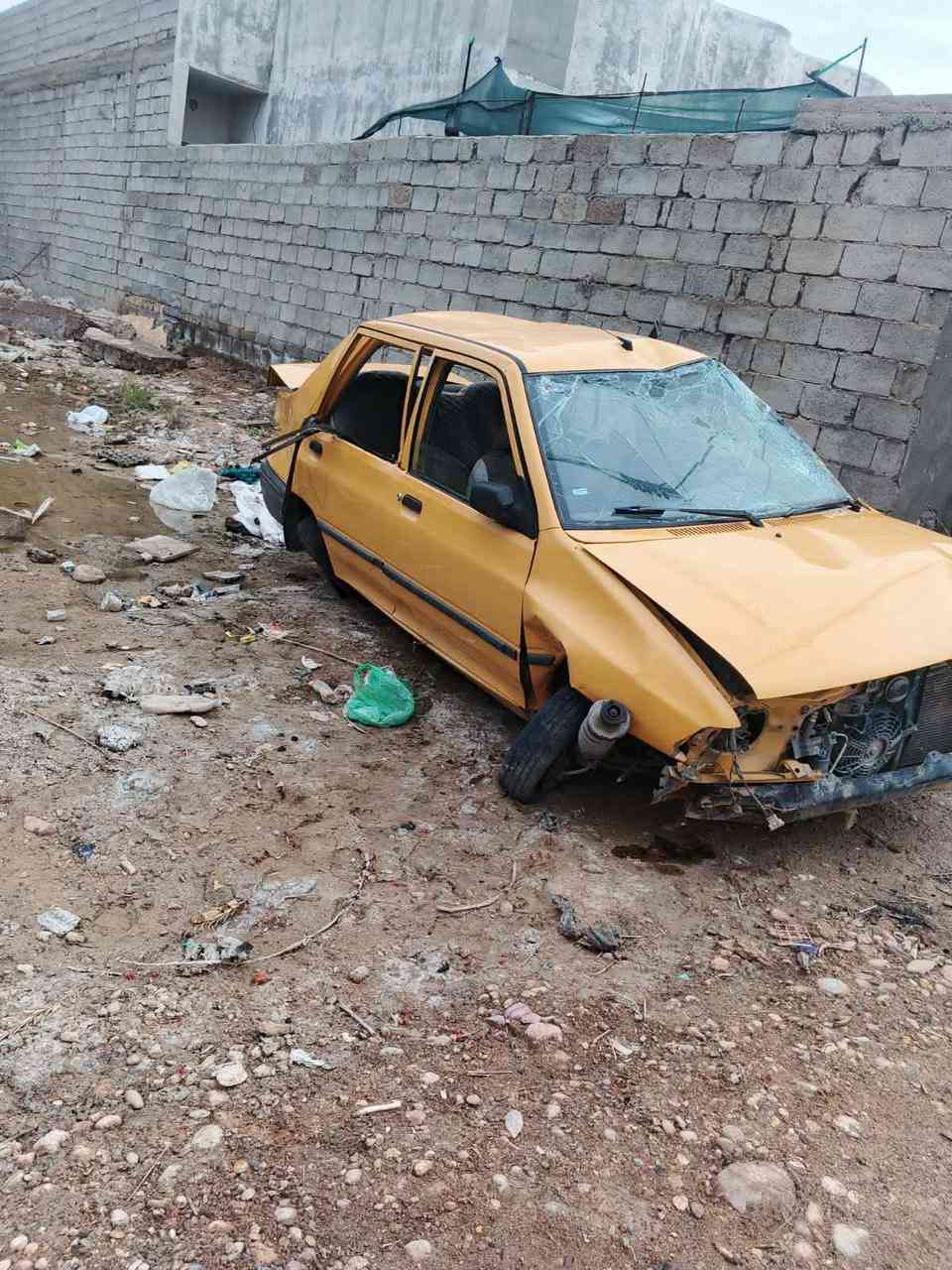 سايبا للبيع مديل 17ابيع على حادثها جافيه رقم بغداد السعر 15  ورقه العنوان بغدادالمكينه والكير شغال ***********

