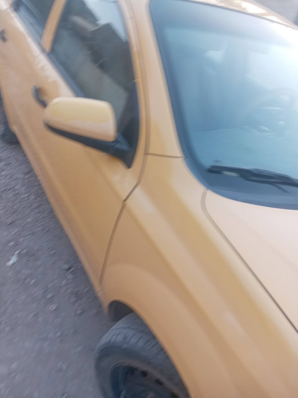 السلام عليكم افيو ٢٠١١ خليجي اصل اصفر شركة عامه رقم بابل كير اوتو محرك مفتوح مكفول  جام كهرباء تخم تاير كفاله من الحادث والتبديل فقط بيه رش صبغ باب جاملغ جهة السايق أثر شخوط السعر ٦٢ وبيه مجال اتصال ***********
