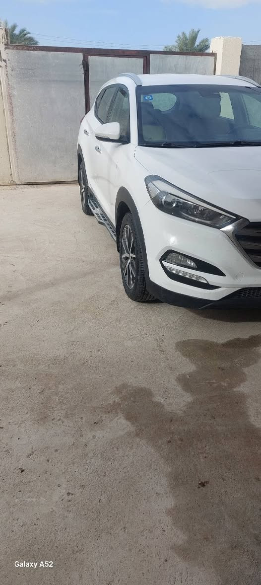 توسان موديل ٢٠١٦ سيارة جديده رقم كربلاء جديد نكليزي سيارة مكفوله كفاله عامه من الصبغ ولاتبديل بس بارد موضح بل سونار محرك كير مكفولات رقم تليفون *********** 
*********** لسعر ١٦٨ وبيه مجال للطيبين
