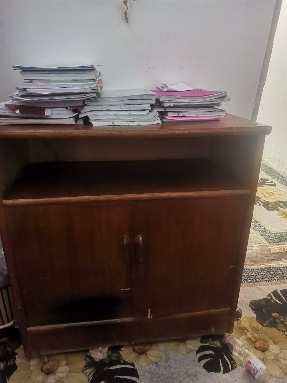 مرحبا  شباب غرفه تزكام  نجاره اصليه 6 بيبان غرفه نضيفه اليريد يجي خاص مكاني دوانيه  غرفه  نضيفه وسعرمناسب ببع مستعجل


**إذا كنت صاحب هذا الإعلان وتريد حذفه لأي سبب، رجاءا أرسل رسالة إلى الدعم الفني**