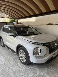 اوتلاندر ٢٣. للبيع التفاصيل خاص او اتصال٠٧٧٠٥٢٩٦٦٣٨