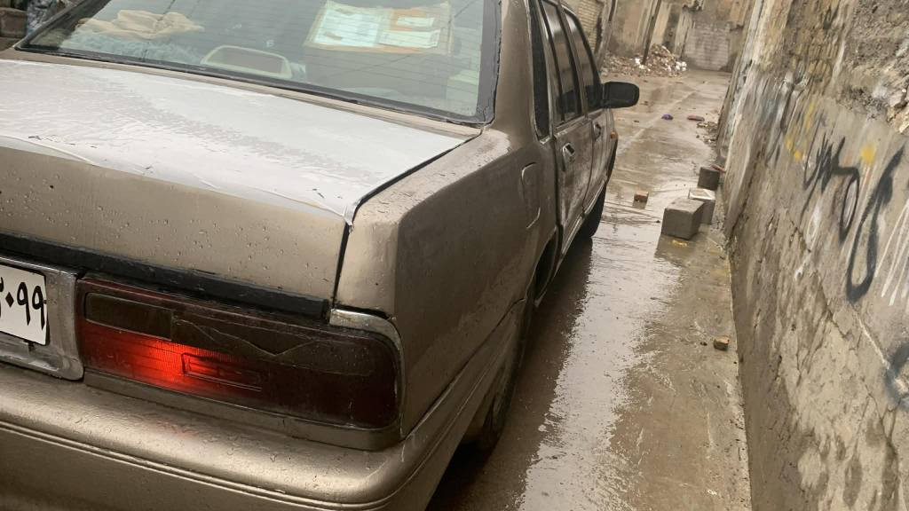 سه ره تا به ناوي خودا 
ئه م سياره بو فروشتن نسان سدريك موديل ٢٠٠٢ ئارم بلاستيك تبريد سارد و گه رم سياره كه بي كيشه كاره باي به شه رت ته قه ر ره قه ي به شه رت مكينه توزك دوكه لي هه يه سعري ١٩ ورقه يه بس فروشتن له هه و ليرم 
*********** أربيل, العراق
