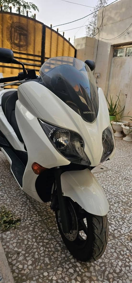 سلام عليكم فورزه0.10 S7٧ 7كير4تحويلات صارله ٤ايام نازله رمبه نضافه كدامك كفاله من شخط كتلوكات شركه وياه مع خوذتين وياه مكان دراجه ديالى للاستفسار ***********
