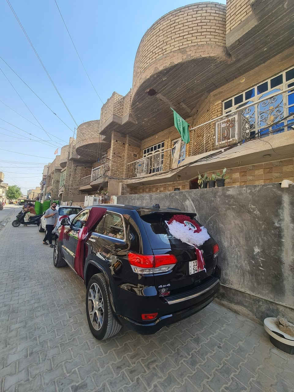 اوفر لاند موديل ٢١ وكاله كفاله من الصبغ ماشيه ٣٣ الف فقط فوووووول للاخير السياره جديده بمعنا الكلمه بأسمي هزه جديده ب٢٩ الف وبيها شي بسيط حيل ***********
