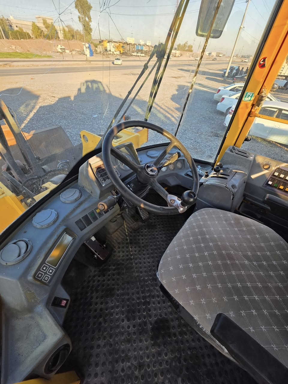 للبيع - بۆ فرۆشتن  
———————
شفل : VOLVO
حجم : L120C
مودیل :1999
—————————
بۆ زانیاری زیاتر پەیوەندی بکەن بەم ژمارە تەلەفۆنە 

***********
***********
