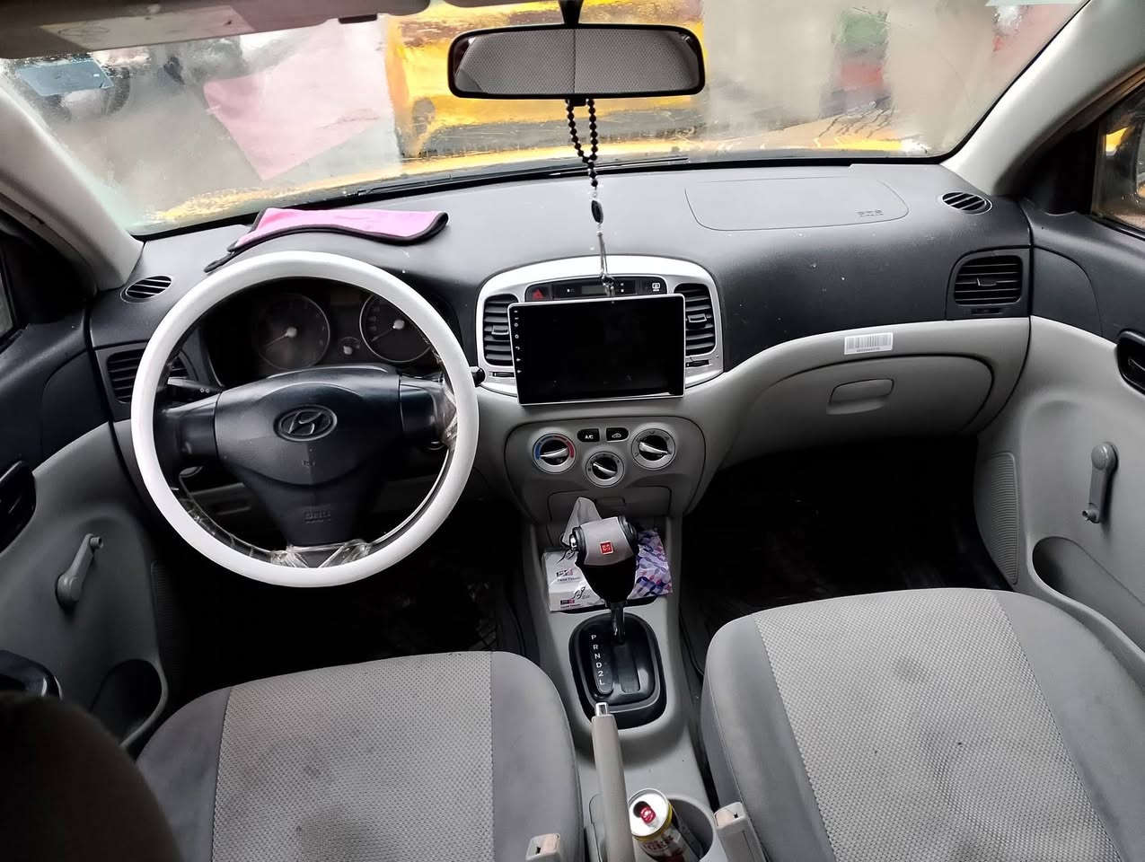 السلام عليكم 
اكسنت دبدوب 2010 للبيع نقد 
رقم ديالى اوربي بسمي شرط تحويل 
كير شرط محرك تعبان بس يمشيك للصيف 
تبريد شغال وشرط 
وارد كوري 
نظام ايكو 
ضررها دوسة مال باب سايق 
سعرها 85 وبيها مجال 
واتساب فقط مابي اتصال 
***********
