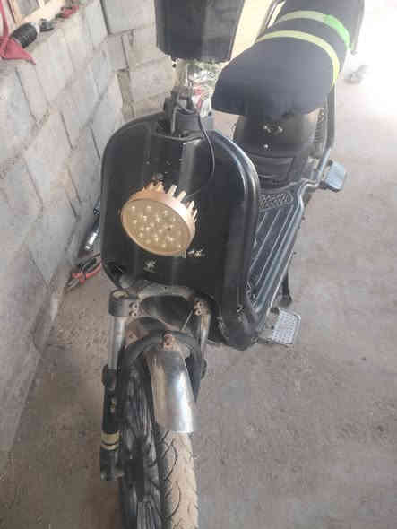 سلام عليكم موطور للبيع نضيف النضافه 60%100  5 بطاريات السعر 100 وبي مجال الرقم كورك  ‏‏‪0750 080 9985‬‏أثير ‏‪0783 792 2772‬‏ المكان الفلوجه
