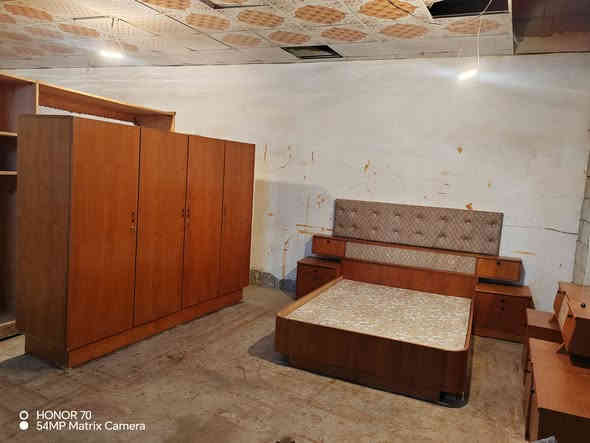 غرفة نوم صاج اربع شرط النظافه اي عيب مابيهة السعر 450 ويرهم مراوس والعنده يبيع اشتري الشراي يجي خاص اويتصل برقم ***********مكاني كركوك
