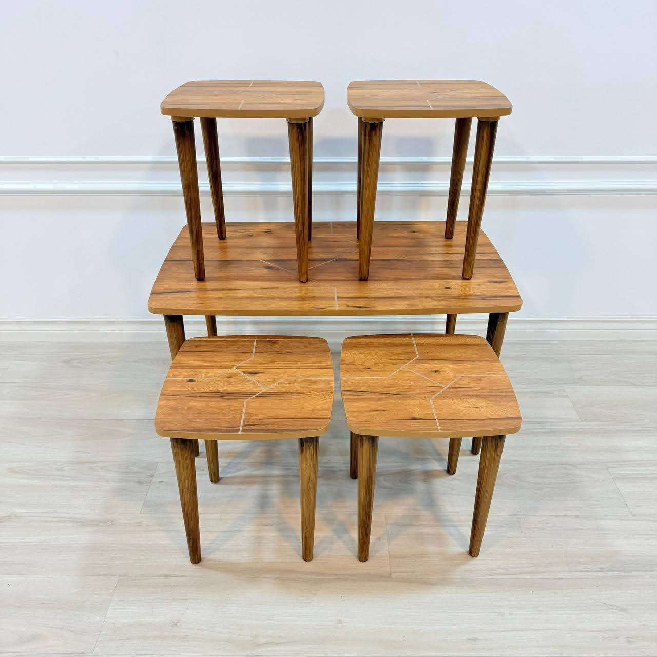 سيت طبلات خشب نوعيه ممتازه وتصميم عصري وحديث لاصحاب الذوق الرفيع والتميز بيتك ويانه 

منشأ تركي 😍🇹🇷 

للحجز والاستفسار يمكنك مراسلتنا على الصفحه الرئيسيه 

توجد خدمه توصيل كافه محافظات العراق 🚛🚛🚛🚛


**إذا كنت صاحب هذا الإعلان وتريد حذفه لأي سبب، رجاءا أرسل رسالة إلى الدعم الفني**