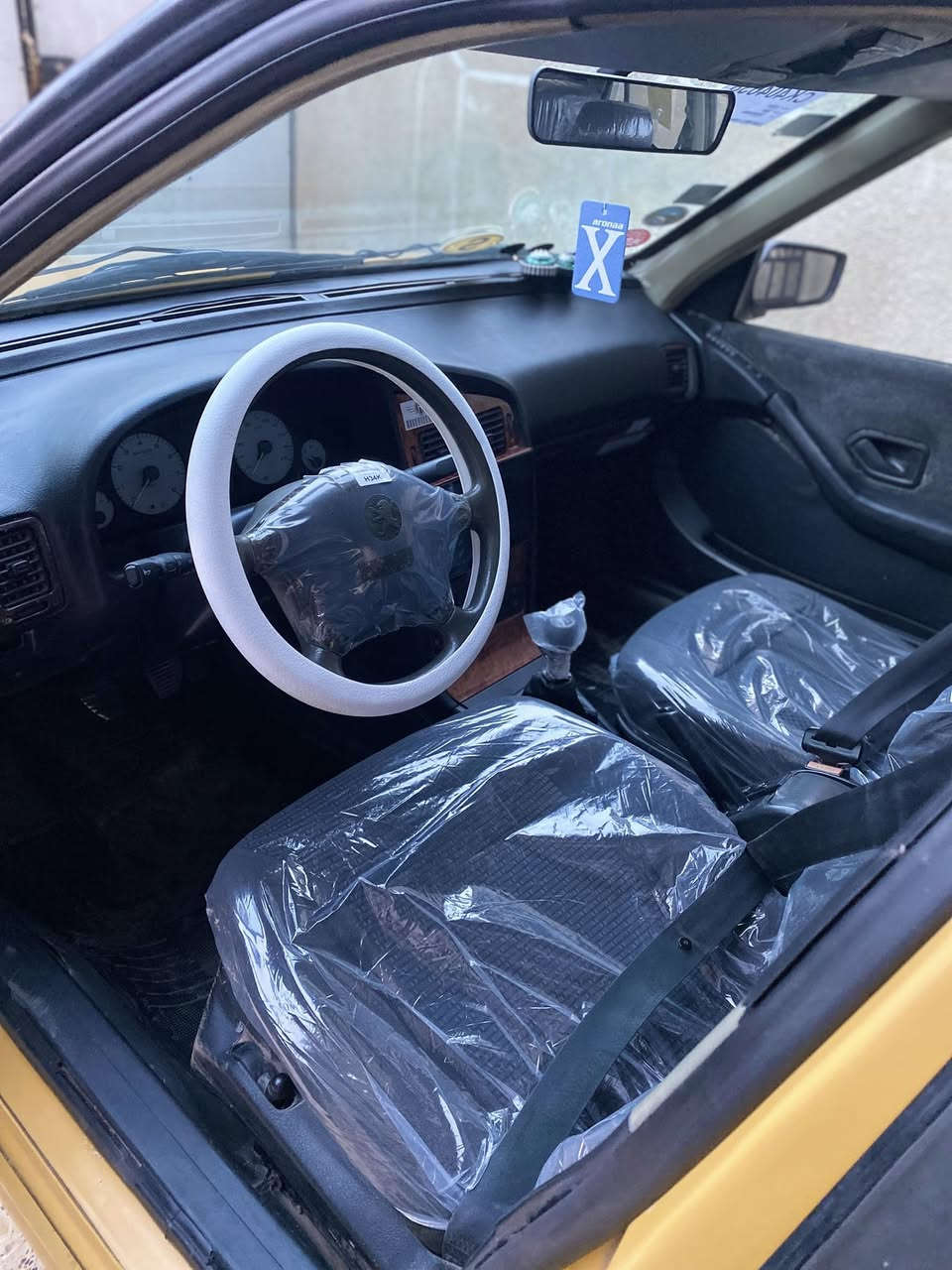 سلام عليكم

بيجو بارص 2015 

السياره بدون ضربه 

فقط بارد 

ماشيه 145km

 

تبريد ثلج 🧊 

كير مكينه خير من الله جدد ✅

تايرات جدد 2026 انتاجهن  

صدر امامي خلفي جديد قبل سبوع

   اربع دبلات جديده اصلي 

شاشه تحمل كل البرامج 

بلكات جدد نوزلات جدد 

قوايش السياره كلهن جدد 

سنويه 2030 باسمي 

مصفره السياره  

كهربائيات مابيهن اي نقص 

السياره جاهزه على داير مليم 

تجي وتشوف تراي يخبل بدوون اي نقص ترايك وين متريد 

عنواني بغداد البلديات/ الضباط 

سعر /53 مجال شي قليل 

***********
