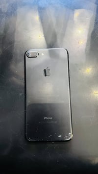 جهازين البيع ايفوان 7 بلاص 128 الثاني ايباد الجيل التاسع  ذكراه 64 شاش...