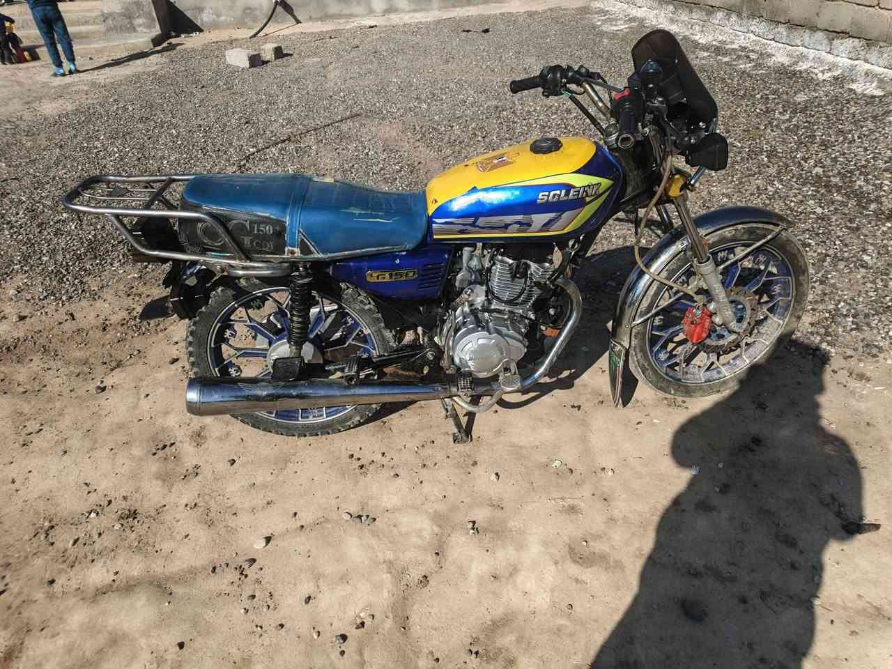 السلام عليكم. ماطور موديل 24 للبيع. سعر 625 وبمجال تواصل الرقم ((***********))خاص غير متواجد مكان الشرقاط
