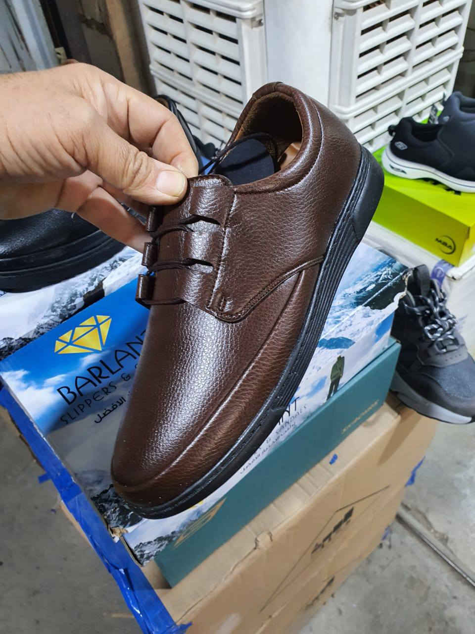 رسمي تركي طبي
الكارتون 8 قطع 
سعر القطعه 7 الاف 
للحجز واتساب 📞 
***********
