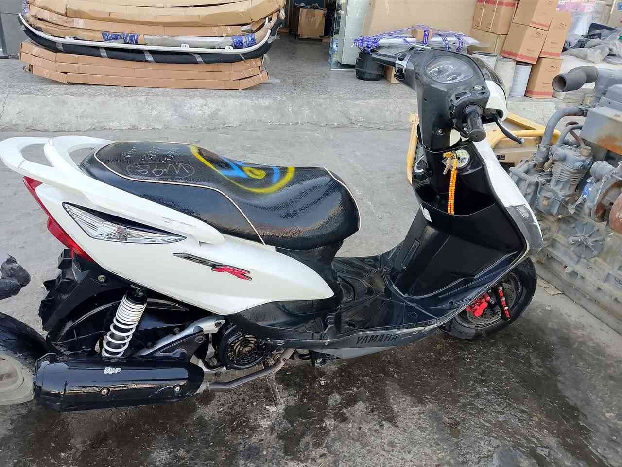 سلام عليكم دراجه ثعلب للبيع مكفوله كفاله عامه إدراجه حلوه برغي ممفتوح بيهه اسعر 900وبيهه مجال علفحص يله تشتري عنواني بغداد


**إذا كنت صاحب هذا الإعلان وتريد حذفه لأي سبب، رجاءا أرسل رسالة إلى الدعم الفني**