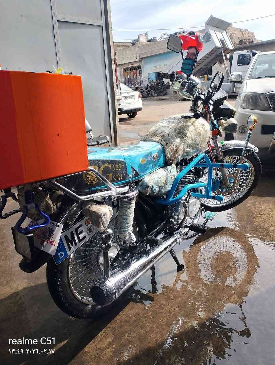 السلام عليكم 
ماطور ايراني
موديل2025 منفيس موجود 
مكينه شرط اكلجات مامفتوحه شرط
وايرمنيه كلها شغاله لايت زينول 
كيجات الكتروني 
السعر 925 وبيه مجال للاستفسار الاتصال ***********
المو شراي لايتصل رجأن المكان موصل جانب الايمن
