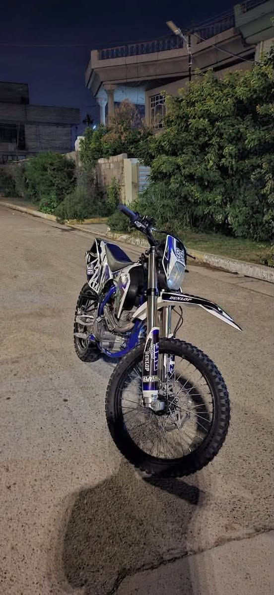 السلام عليكم 

دراجه قفاز البيع محرك 300cc مديل 2025 الدراجه مكفوله كماله عمه جيب فيتر وتعال افحص 1200 قفل 

المكان :بغداد ناحيه الوحده قرب بسمايه 
الرقم وتساب ***********
