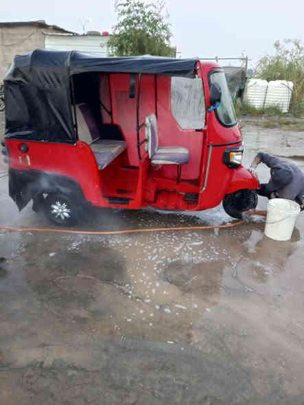 سلام عليكم عندي تكتك للبيع بياجو محوره تي في اس 25محرك موديل 18 اوراق صوليه سعر 2500وبيهه مجال حق الجيه مكاني بابل سكندريه مجمع حطين مامتواجد على نترنيت شراي يخابرني وبي خير ويدلل 
***********
‏‪***********‬‏
