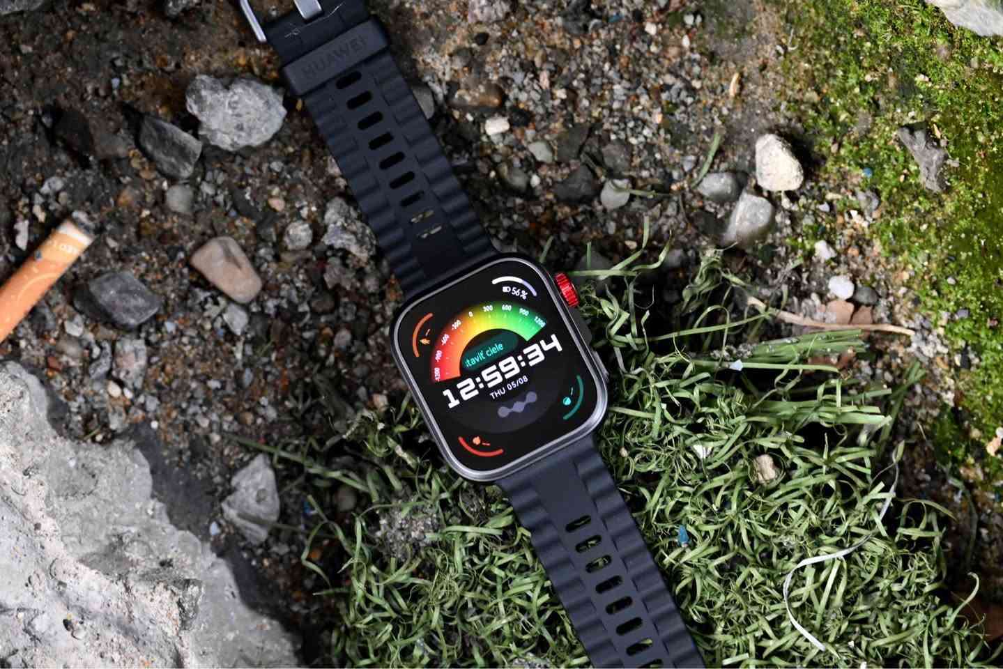 Huawei Watch Fit 4 Pro بۆ فرۆشتن
سەعاتەکە زۆر خاوێنە و،�هیچ کێشەیەکی نییە و شوختی نيه.�پاتری زۆر مەزبوتە و بە ئاسانی(١٠) ڕۆژ دەمێنیتەوە.�شاشەکە زۆر ڕوون و جوانە و هەموو تایبەتمەندییەکانی بە باشی کار دەکات.

سەعاتێکی زۆر باشە بۆ وەرزش و بەکارهێنانی ڕۆژانە.
کارتون و کامل ئەشیای ماوە
‎💰 نرخ: ٢٢٠ هەزار�کەمێک مەجالی تێدایە.
لە هەولیرم گەیاندنم نیە

تايبەتمەندی و خالە باشەکان (بە کورتی)
 • شاشەی AMOLED گەورە و زۆر ڕوون
 • باتری بەهێز تا نزیکەی 10 ڕۆژ
‏ • GPS دروست بۆ ڕاکردن و وەرزش
 • زیاتر لە 100 جۆر وەرزش
 • پێوانەی ضربات قلب و ئوکسجینی خوێن (SpO2)
‏ • ECG و چاودێری خەو
‏ • Bluetooth call (وەرگرتنی پەیوەندی)
 • دژ بە ئاو 5ATM (بۆ مەلەوانی)
 • کوالێتی بەرز: شیشەی Sapphire و فریم Titanium
 • نەخشە و navigation بۆ ڕێگادۆزینەوە

✅ کورتە: کاتژمێرێکی زۆر باشە بۆ وەرزش، تەندروستی، باتری درێژ و شاشەی کوالێتی بەرز أربيل, العراق


**إذا كنت صاحب هذا الإعلان وتريد حذفه لأي سبب، رجاءا أرسل رسالة إلى الدعم الفني**