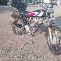 دراجة • نضيفه • كهربايات شغاله