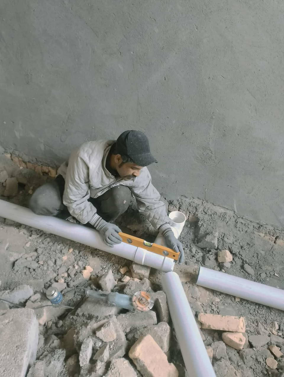 ماي + مجاري.
***********
