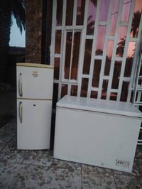 من رخصت المدير الكروب للبيع ثلاجه ومجمده نضيفات كلش شغالات خير من الله...