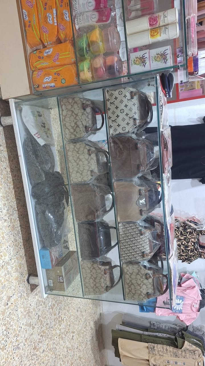 للبيع


**إذا كنت صاحب هذا الإعلان وتريد حذفه لأي سبب، رجاءا أرسل رسالة إلى الدعم الفني**