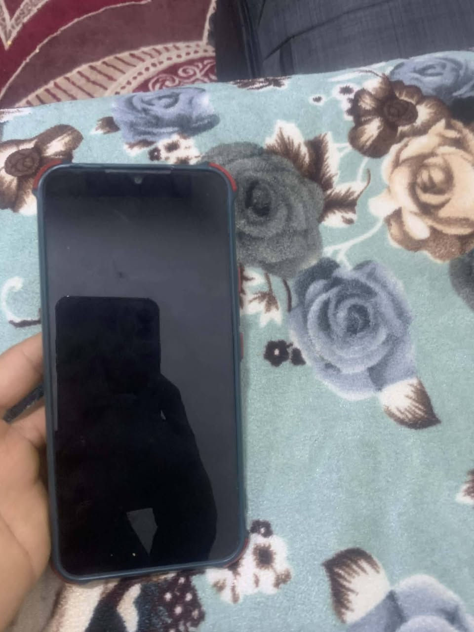 سلام عليكم موبايل البيع سعر 85وبي مجال واتساب ***********67
