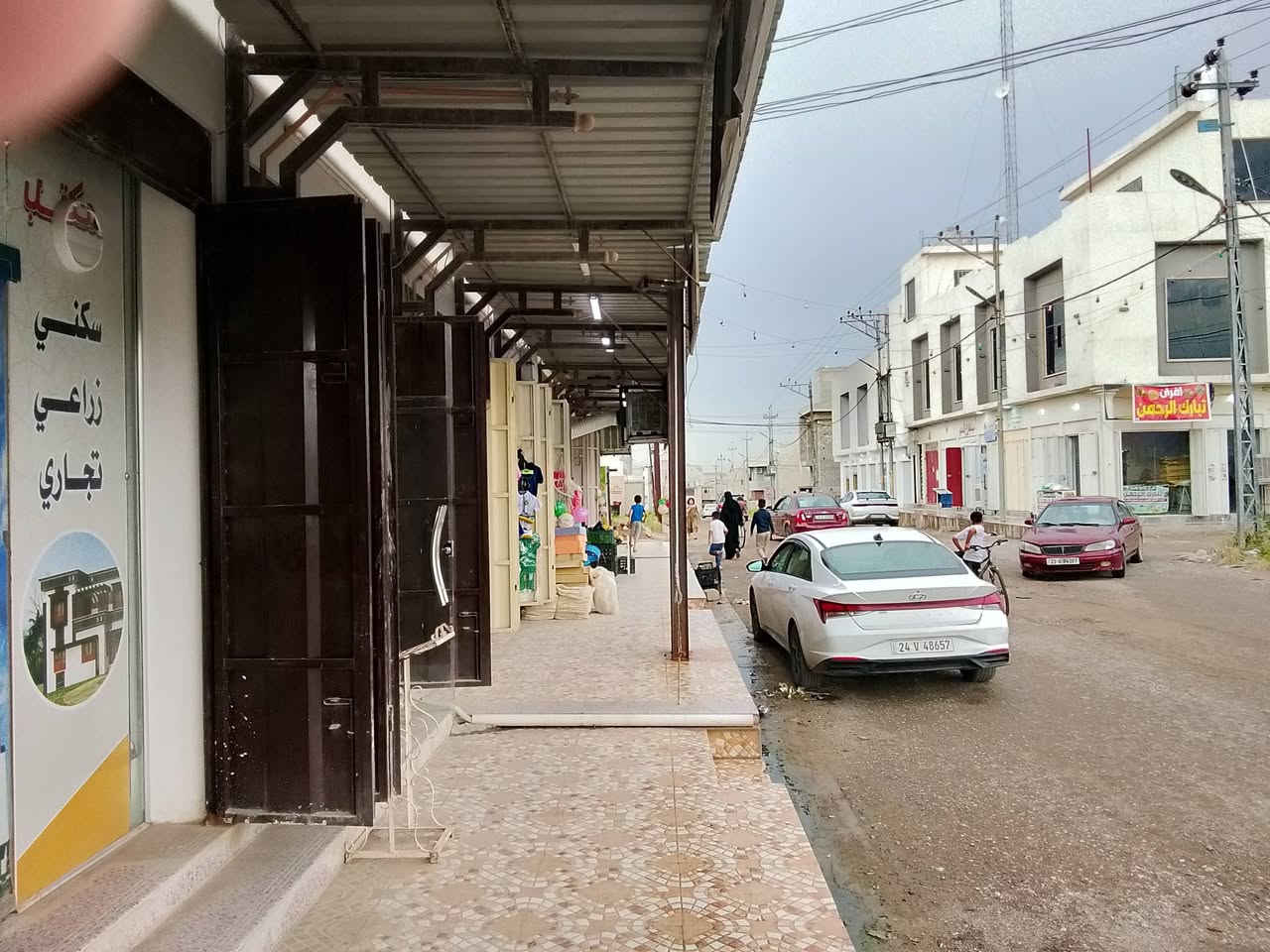 عماره للبيع كندي الثانية قرب مولدة الجود

جمعية الأسر وصل جمعيه+وصل بلديه

المساحه 70متر واجهه 9متر تقع على شار15متر اتجاه قبله 
تحتوي على 3محلات+شقه مؤجره

الوارد الشهري 500الف
للاستفسار اكثر مراجعة
 مكتب بر السلامة للعقار مدخل الكندي الثانية
 للاتصال ***********
نستقبل جميع عروض البيع والشراء
