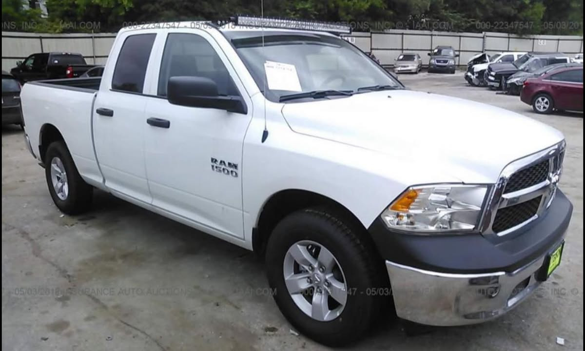 السلام عليكم 
دوج رام كلاسك٢٠١٨ للبيع بدون حادث
رقم أربيل 
محرك 6سلندر 3.6
السعر 180
المكان الانبار
***********
