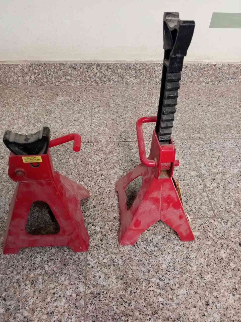 السلام عليكم للبيع السعر 100
لتواصل***********
