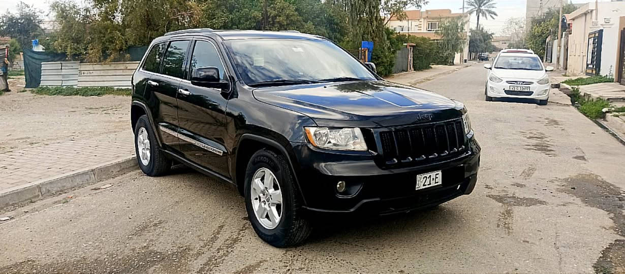 جيب لاريدوا موديل 2011 سيارة بدون صبغ وبدون تبديل فقط شبر تعديل بارد بل هلال جاملغ امامي ماشيه 150mi سنويه وهزة جديد وبأسمي كير محرك بدون عيب محرك 3600 سعرها 168 ومكاني كركوك


**إذا كنت صاحب هذا الإعلان وتريد حذفه لأي سبب، رجاءا أرسل رسالة إلى الدعم الفني**