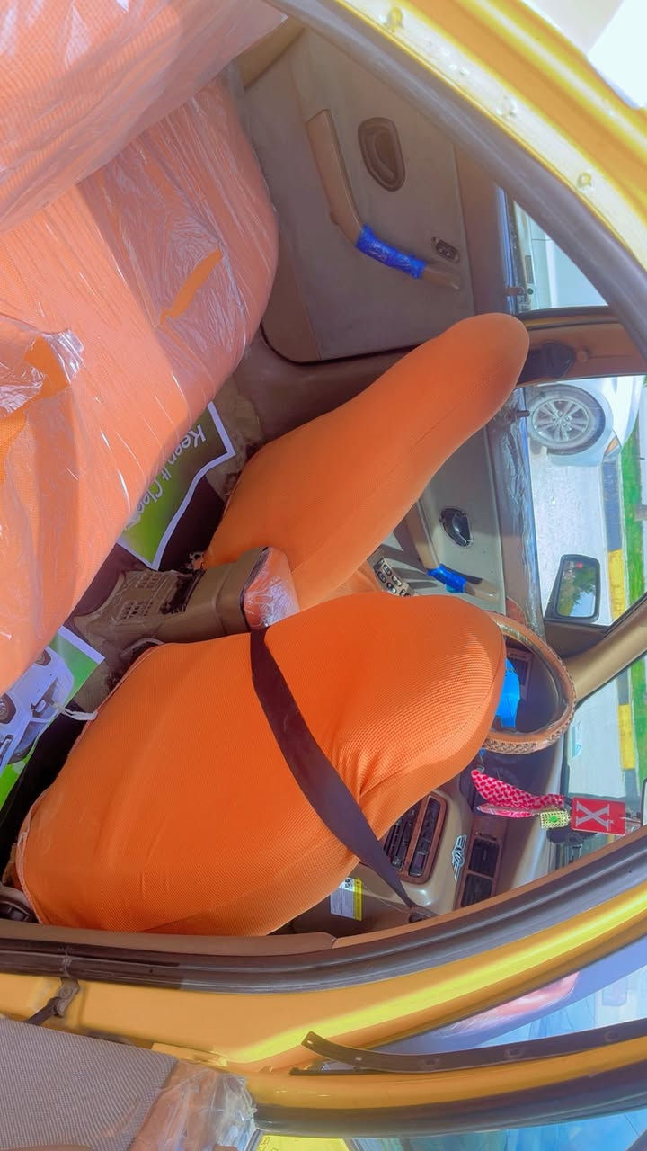 سلام عليكم سياره سمند موديل 2011 مكفوله من الضربه شوائب نضيفه كير محرك نضاف بيه صبغ اربع اصابع فوك الجاملغ السياره 38 وبيها مجال وترهم مكاني كربلاء مراوس***********
